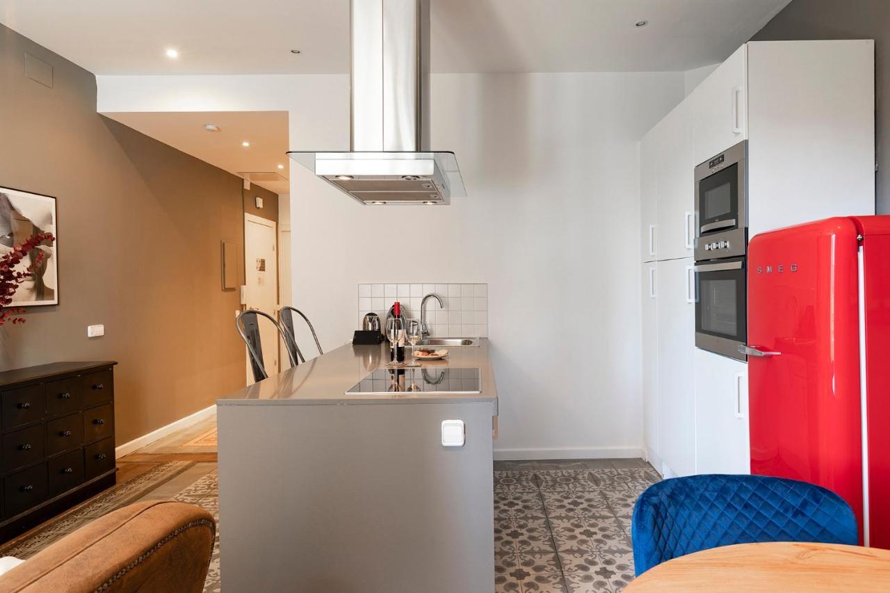 Central Suites Barcelona Exteriör bild